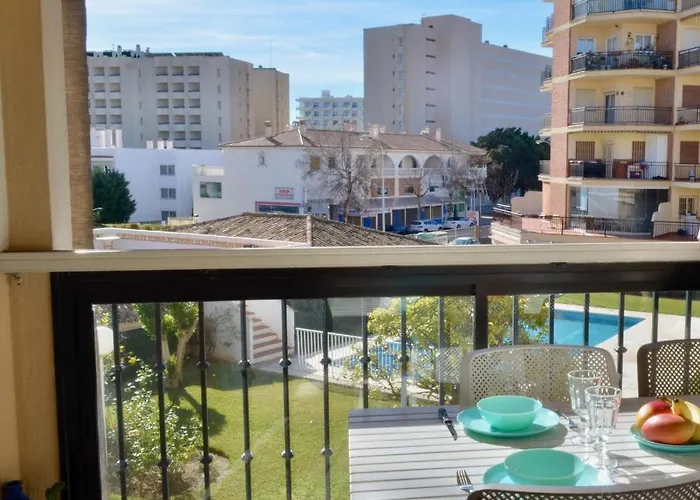 Carihuela Un Dormitorio Junto Al Mar Lejlighed Torremolinos