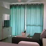 Carihuela Un Dormitorio Junto Al Mar *