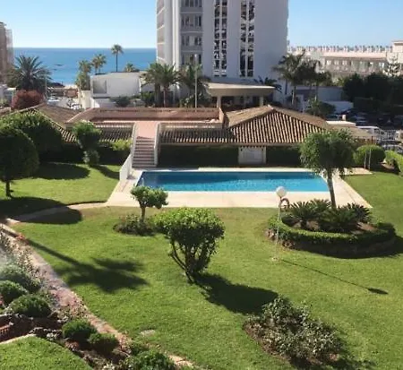 Carihuela Un Dormitorio Junto Al Mar