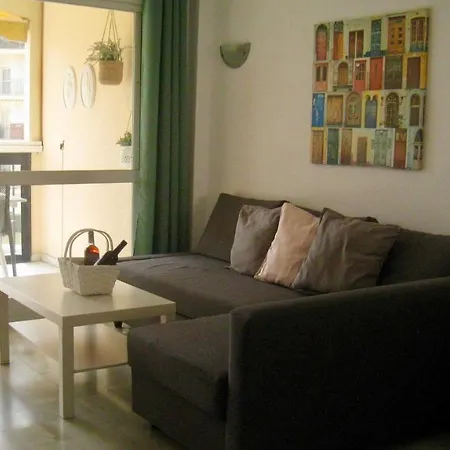 Carihuela Un Dormitorio Junto Al Mar * Torremolinos